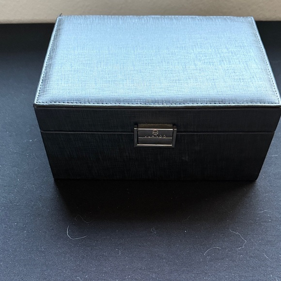 Black Jewelry Box for women - Picture 5 of 5